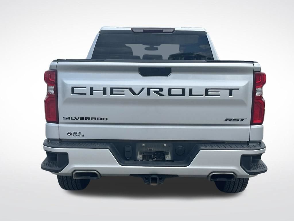 Used 2020 SILVER ICE METALLIC Chevrolet RST image 6