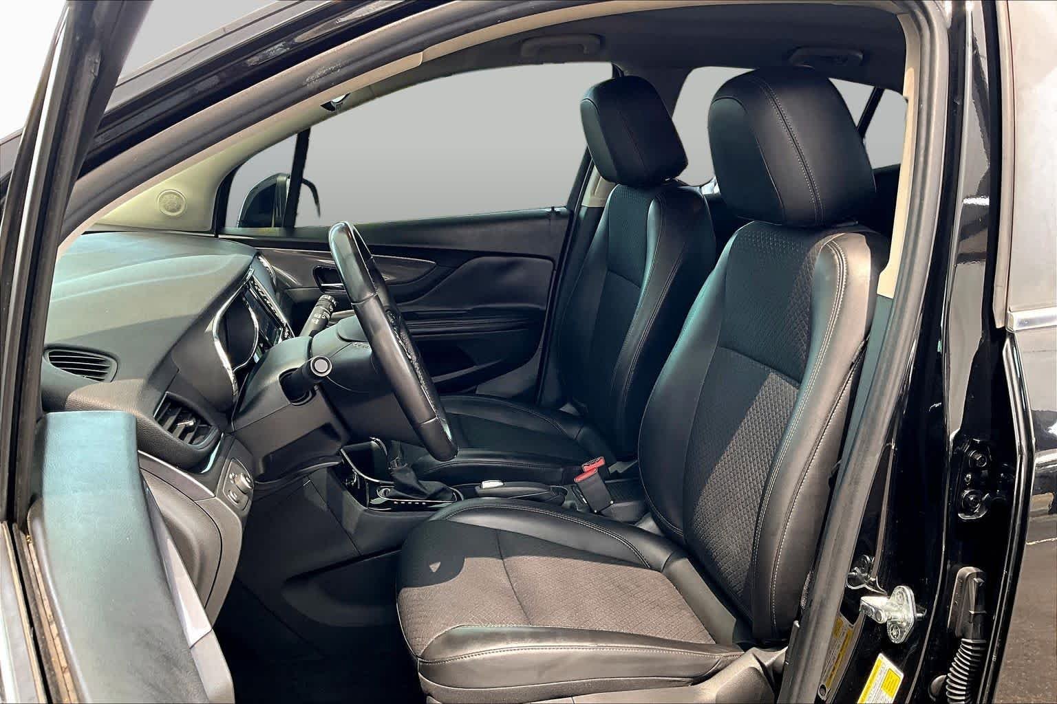 Pre-Owned 2022 Buick Encore Preferred