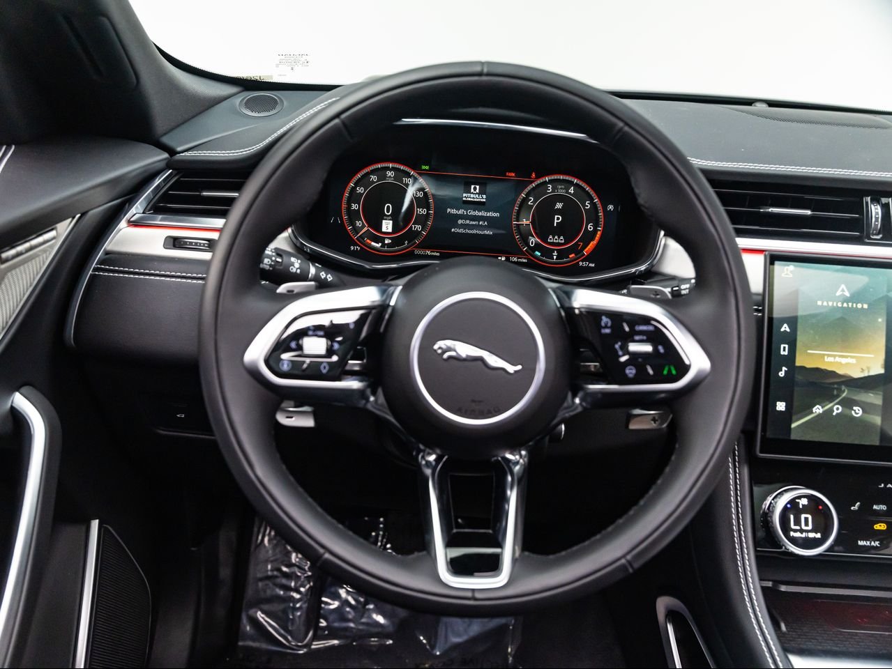 2026 Jaguar F-Pace R-Dynamic S - Photo 20
