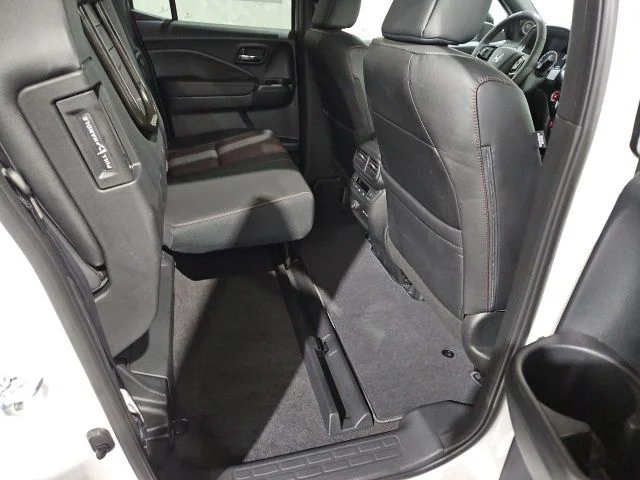 New 2026 Platinum White Pearl Honda Black Edition image 18