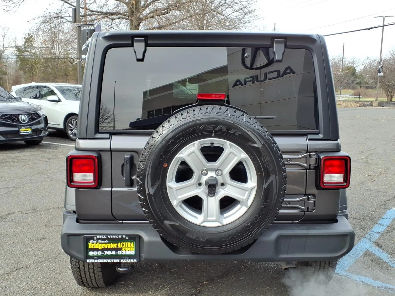 Used 2022 Sting-Gray Clear Coat Jeep Sport S image 5