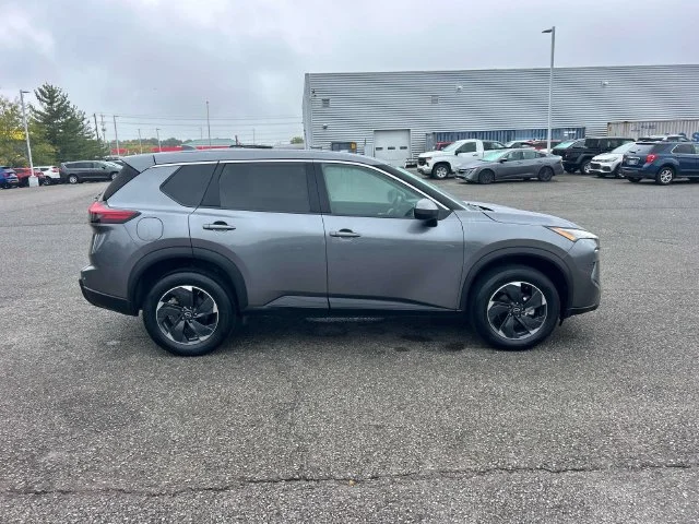 Used 2025 Gray Nissan SV image 2