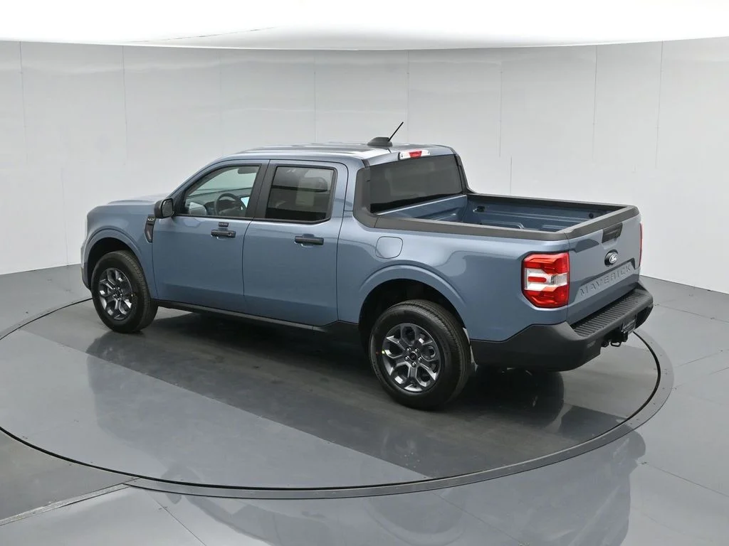 New 2026 Gray Ford XLT image 40