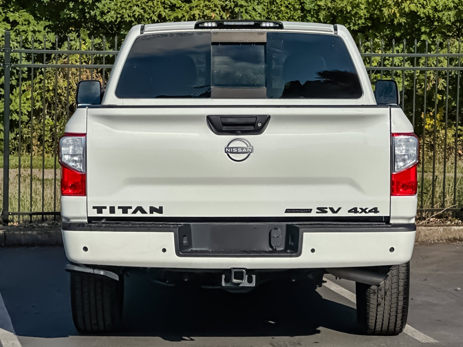 Used 2023 White Nissan SV image 4