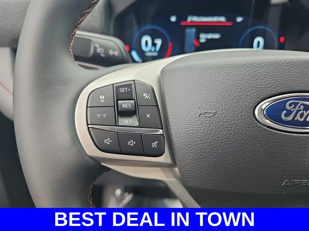 New 2026 Carbonized Gray Metallic Ford Active image 18