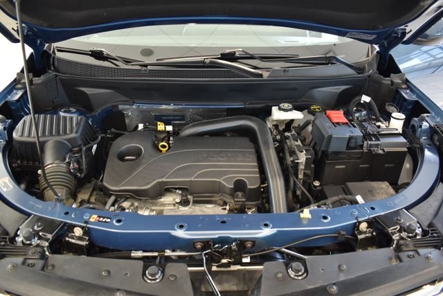 Used 2025 Blue Chevrolet LT image 28