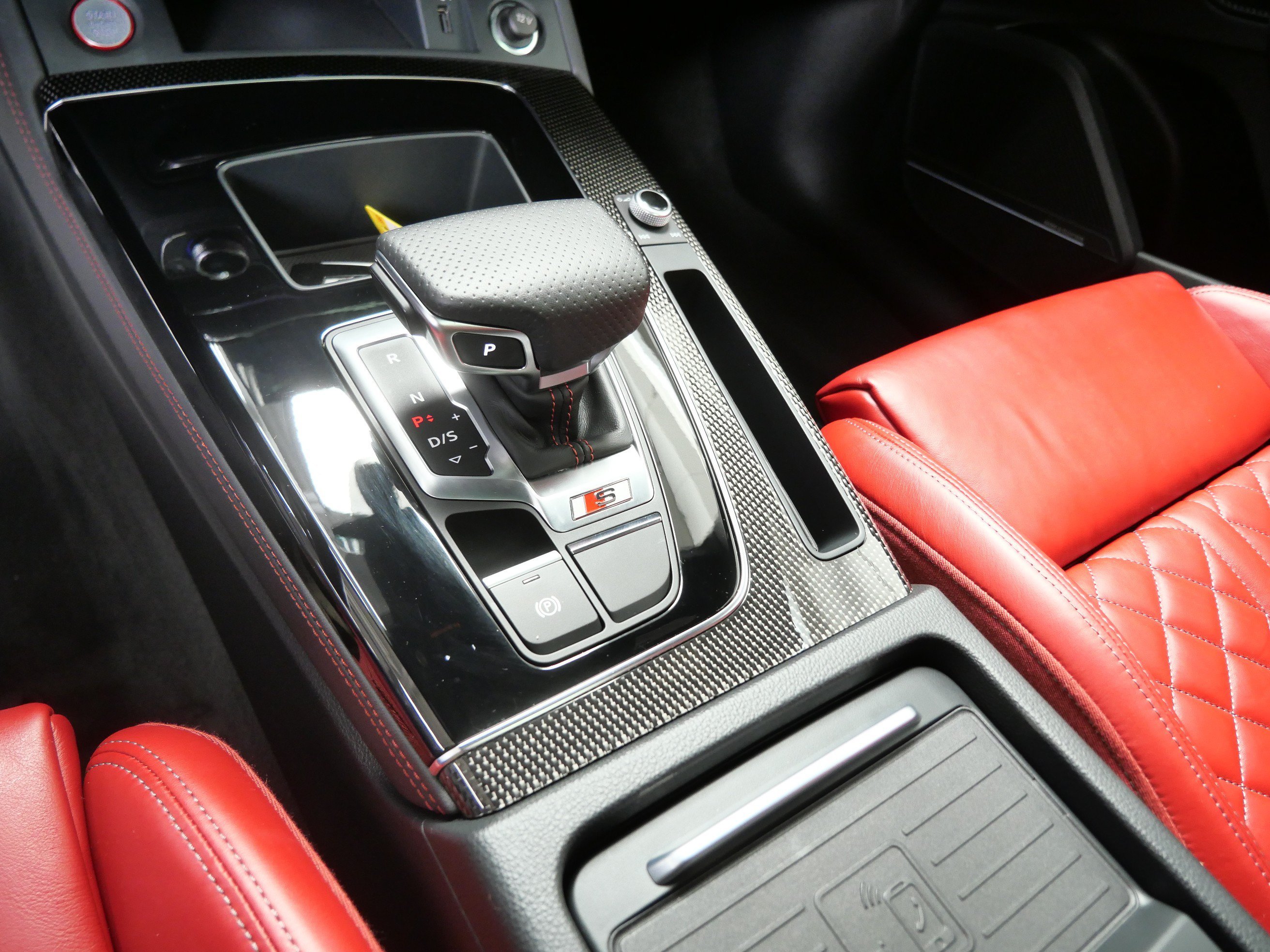 Used 2023 Florett Silver Metallic Audi Prestige image 21