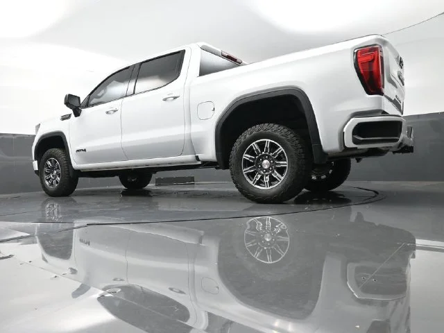 Used 2025 White GMC AT4 image 42
