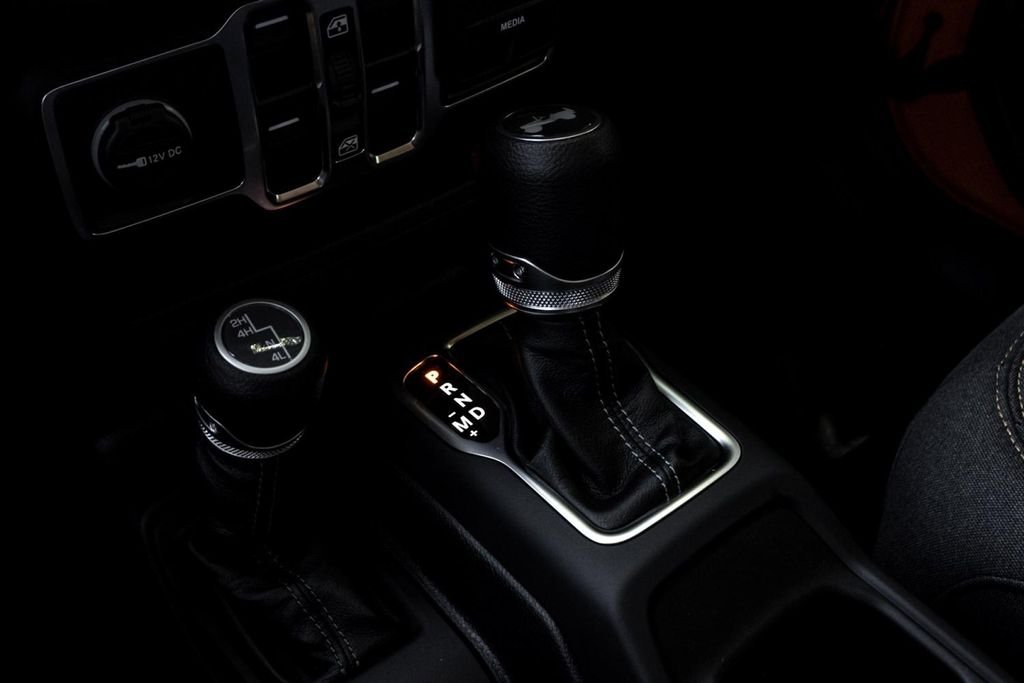 New 2025 Joose Exterior Paint Jeep Sahara image 18