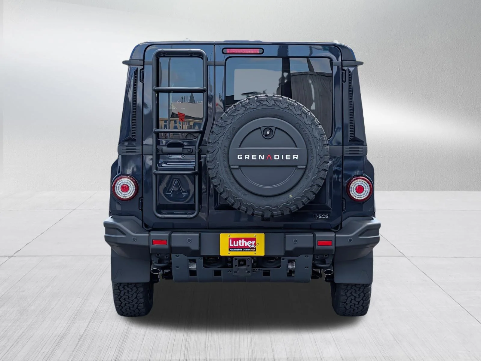 New 2026 Britannia Blue INEOS Fieldmaster Edition image 7