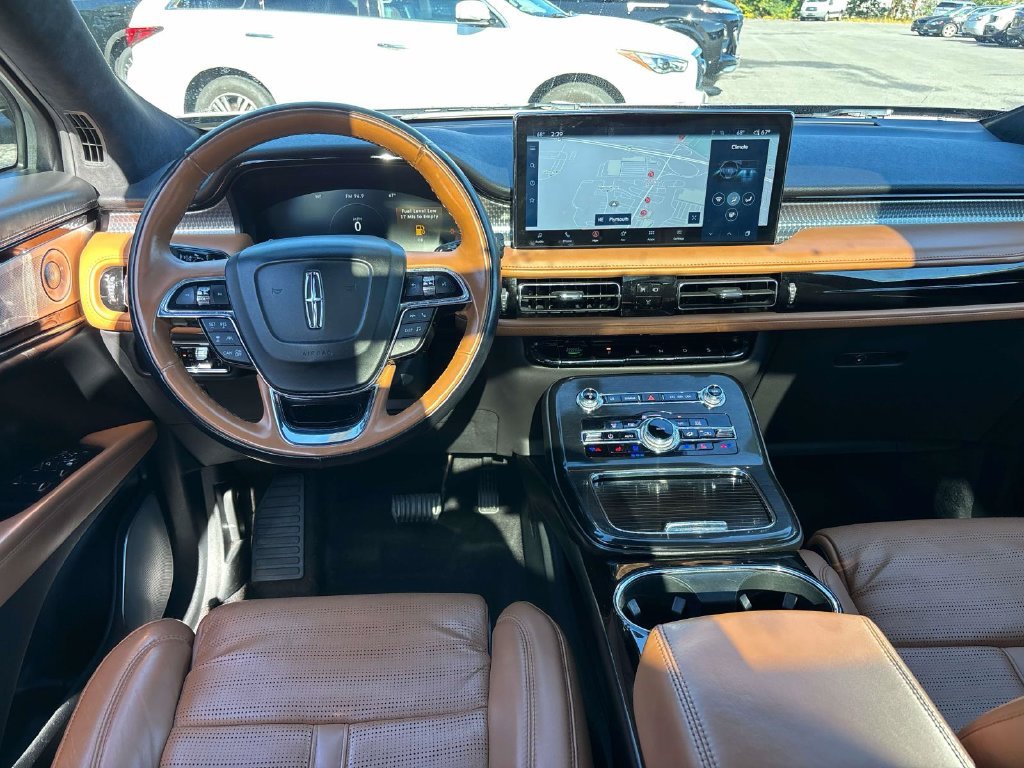 Used 2023 Gray Lincoln Black Label image 15