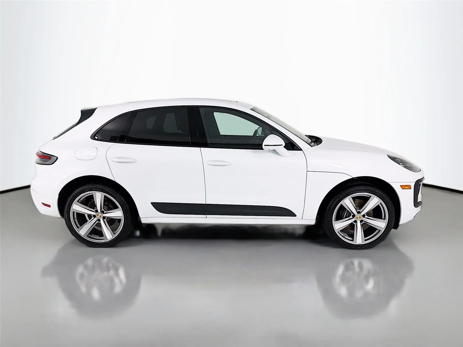 Certified Used 2025 White Porsche  image 29