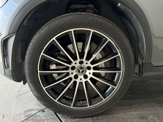 Used 2022 Selenite Gray Metallic Mercedes-Benz GLC 300 image 10