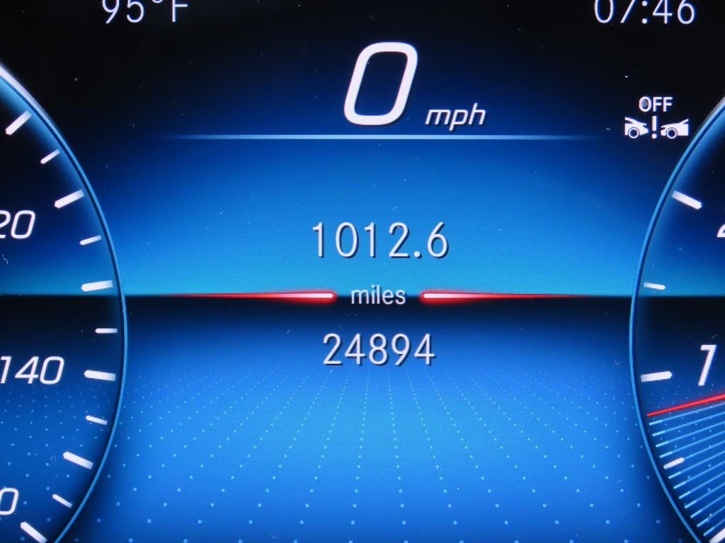 Used 2023  Mercedes-Benz CLA 250 image 20
