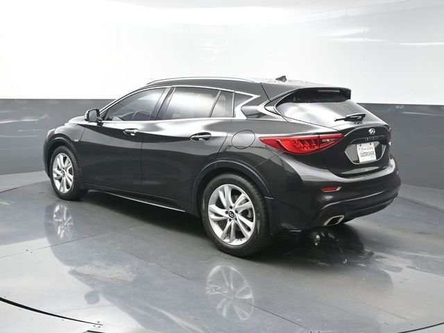Used 2019 Black INFINITI LUXE image 5