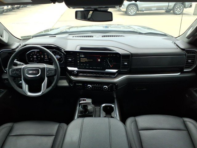 Used 2026 Onyx Black GMC SLT image 11
