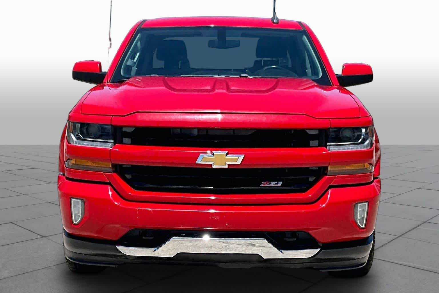 Used 2017 Red Hot Chevrolet LT image 3