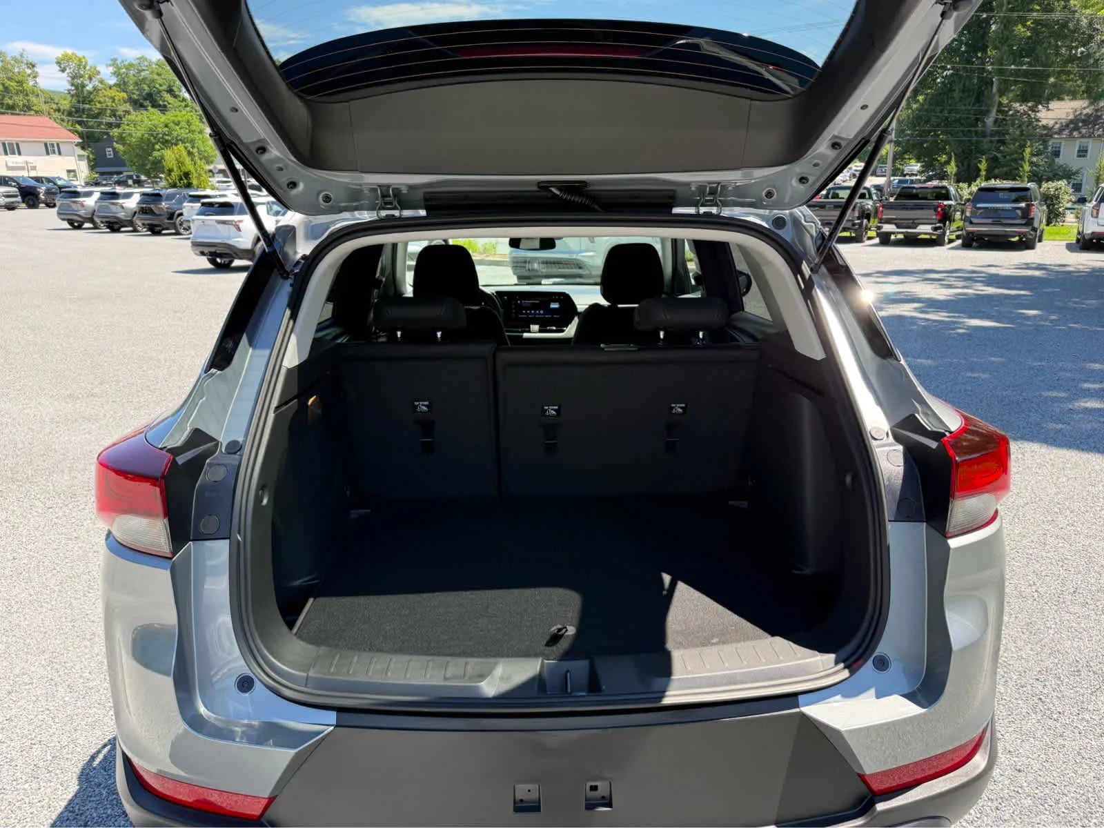 2026 Chevrolet Trailblazer LS - Photo 11
