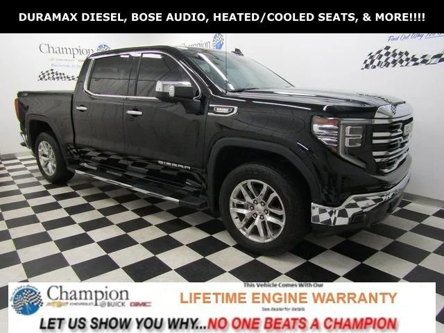 2022 GMC Sierra 1500 SLT Crew Cab 4WD