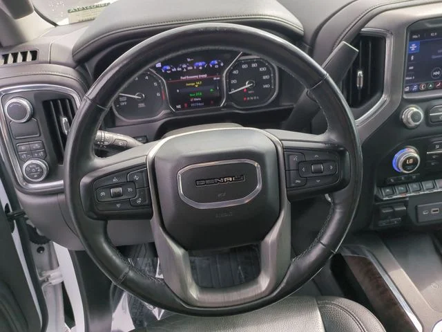 Used 2019 White GMC Denali image 14