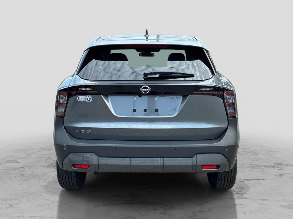 Used 2025 Gray Nissan SV image 6