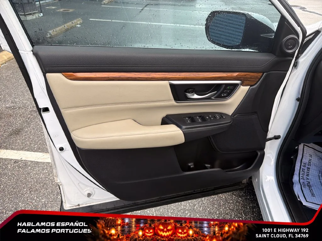Used 2022 White Honda AWD Touring image 12