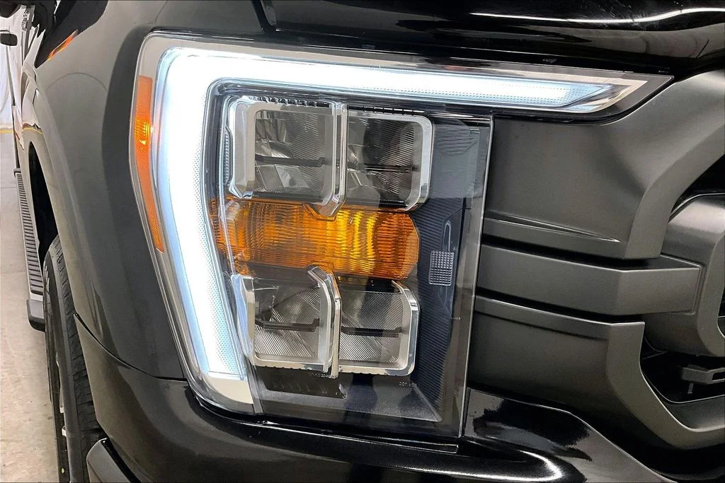 Used 2022 Black Ford XLT image 31