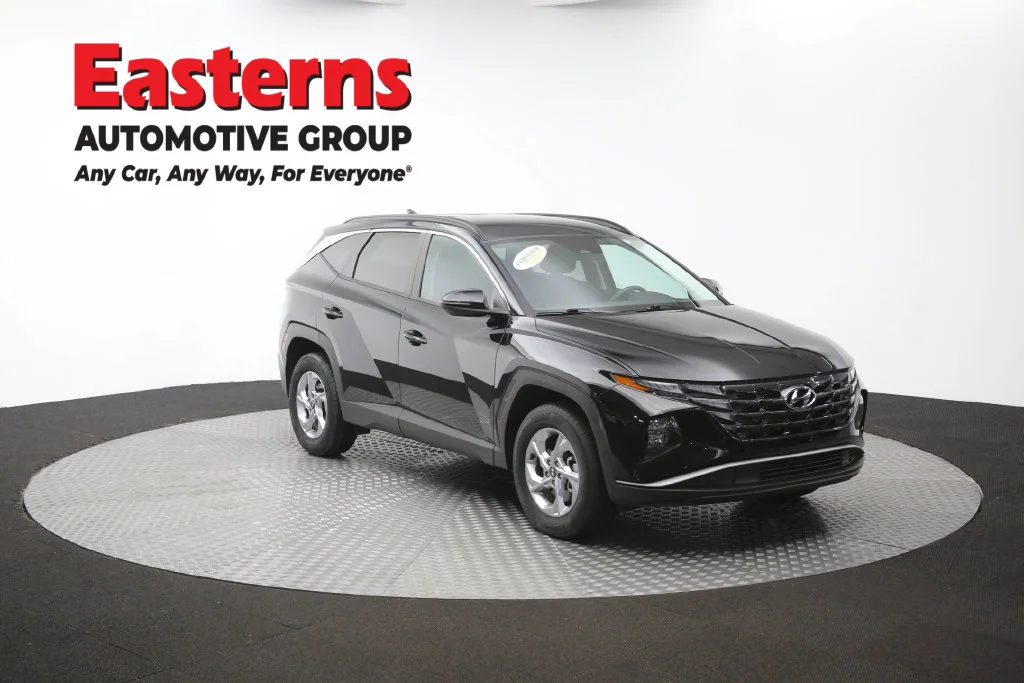 Used 2023 Black Hyundai SEL image 51