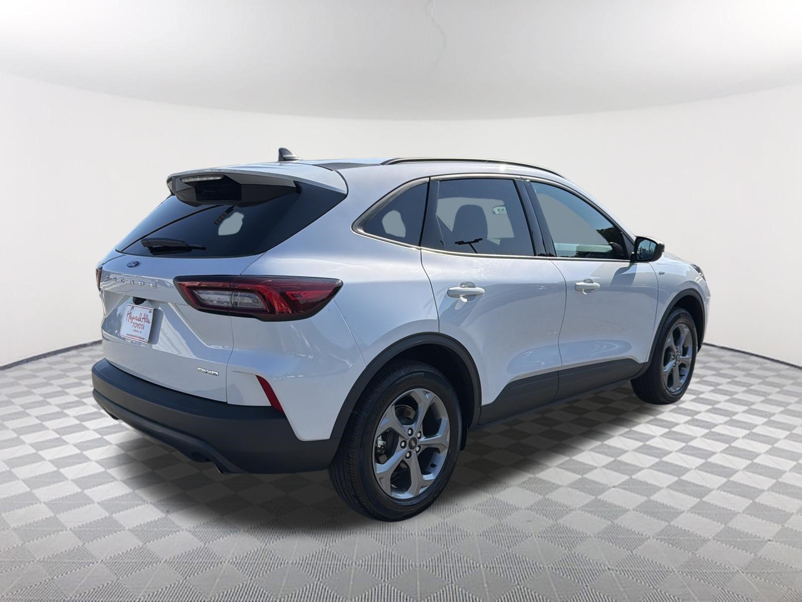 Used 2025 Silver Metallic Ford ST-Line image 16