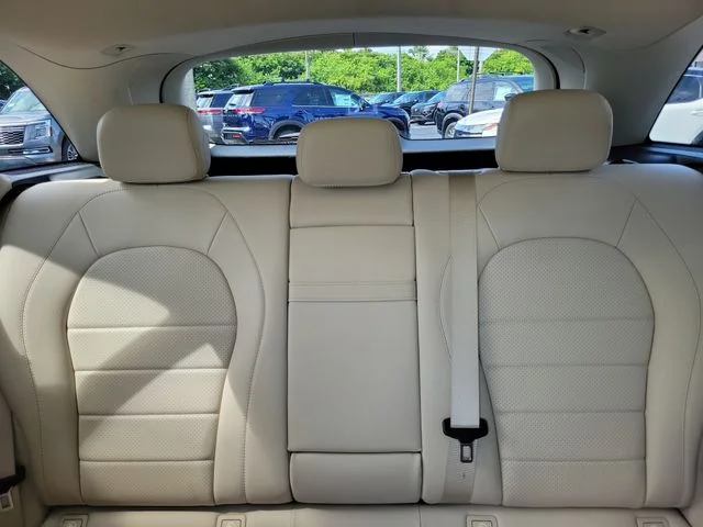 Used 2021 Blue Mercedes-Benz GLC 300 image 28