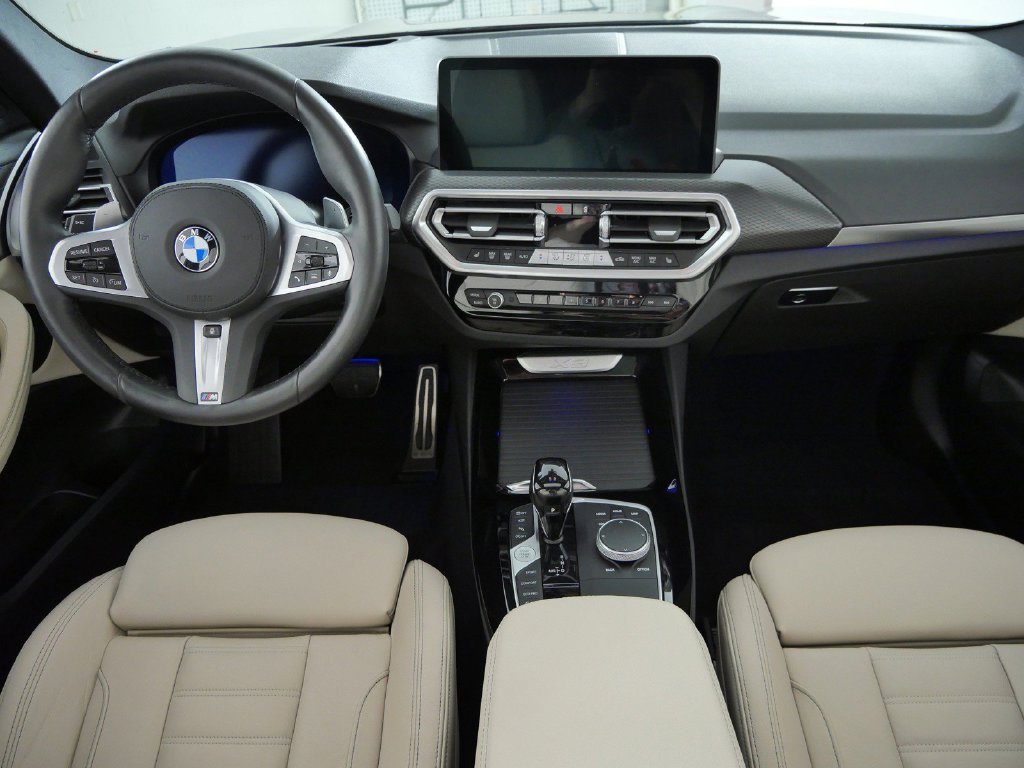 Certified Used 2024 Carbon Black Metallic BMW xDrive30i image 6