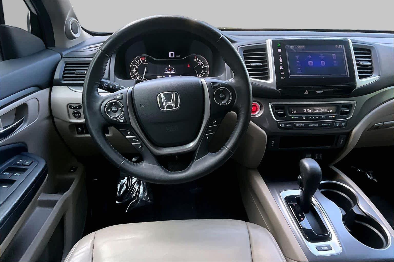 Used 2016 White Diamond Pearl Honda EX-L image 6
