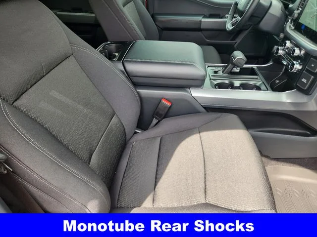 New 2026 Ruby Red Metallic Tinted Clearcoat Ford XLT image 14