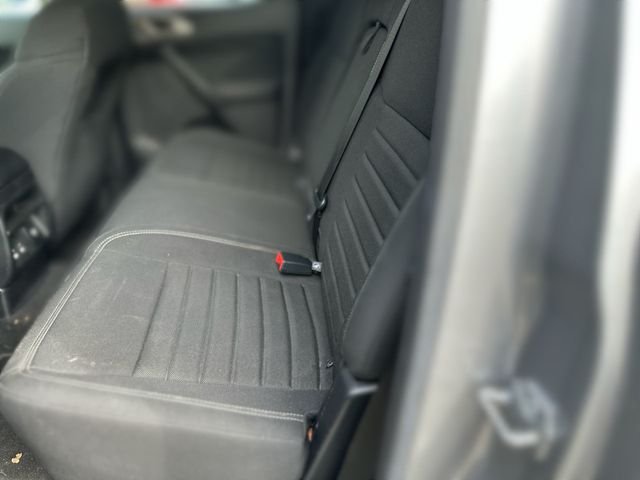 Used 2020 Silver Ford XLT image 23