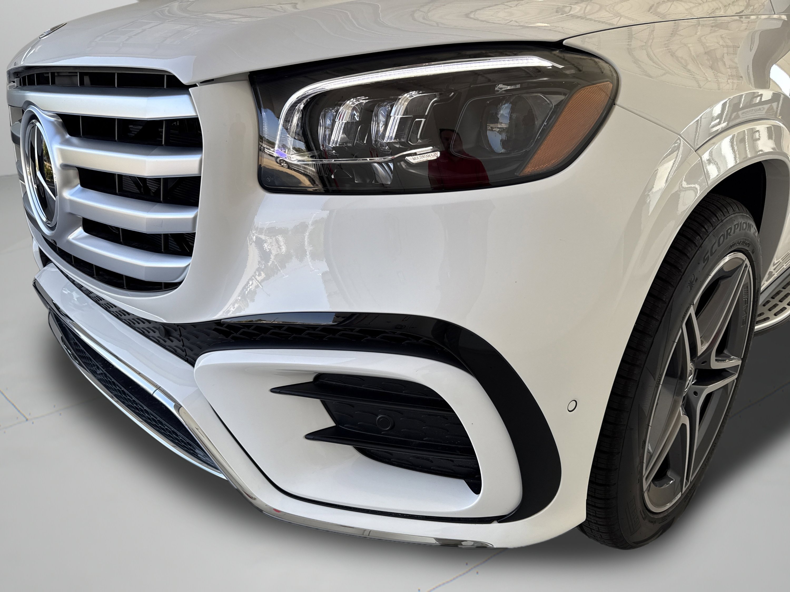 2026 Mercedes-Benz GLS Base - Photo 9