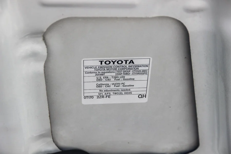 Used 2014 White Toyota S Plus image 26