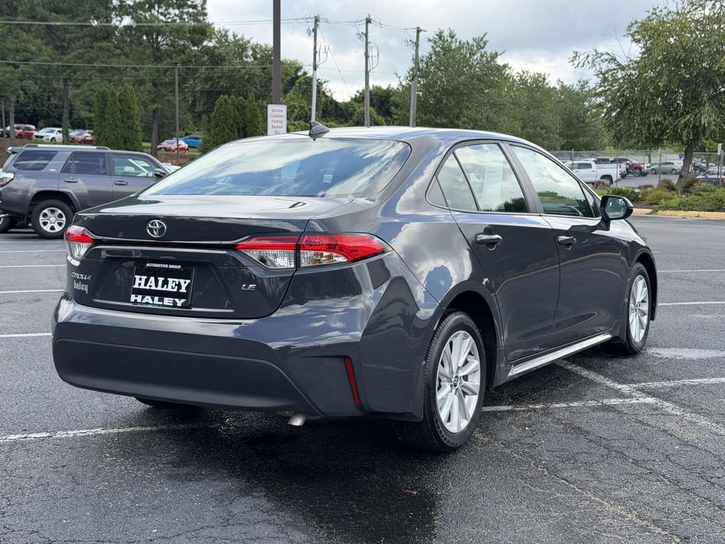 Certified Used 2025  Toyota LE image 21