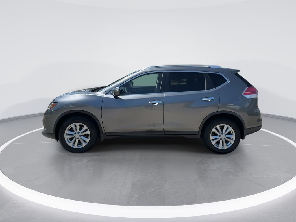 Used 2015 Gray Nissan SV image 5