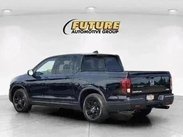 Used 2017 Crystal Black Pearl Honda Black Edition image 7
