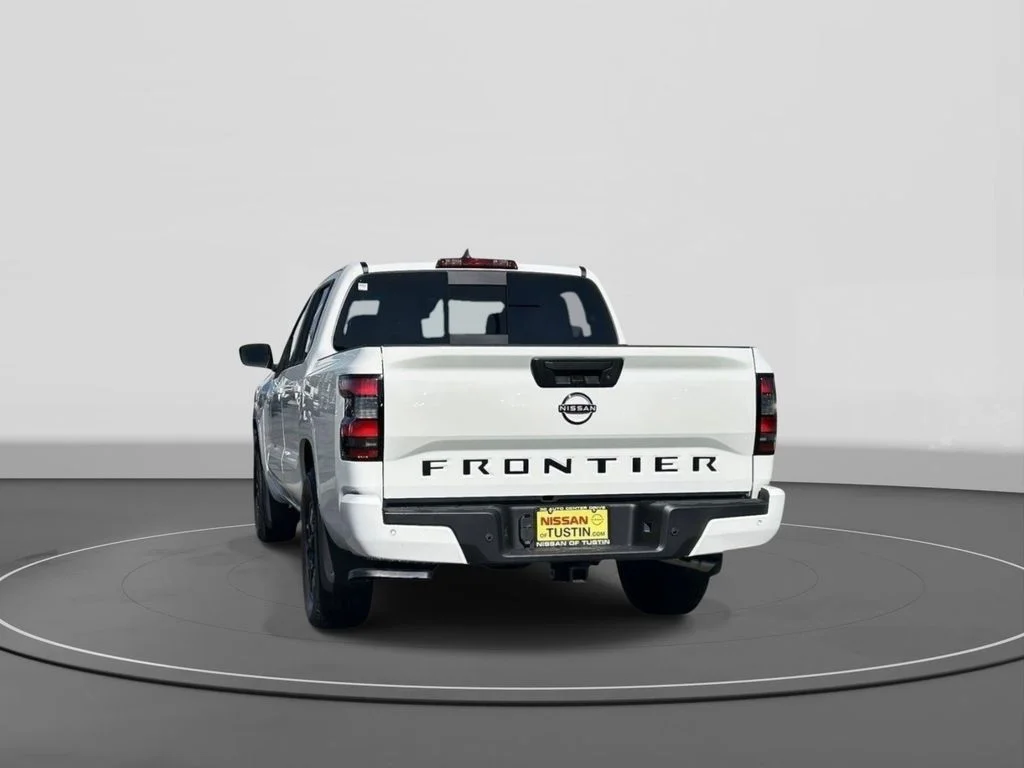 New 2026 Glacier White Nissan SV image 3
