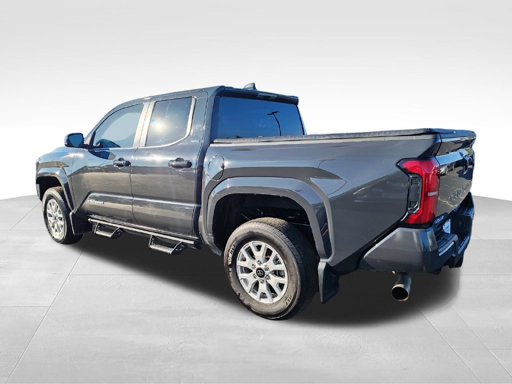 Used 2025 Black Toyota SR5 image 3