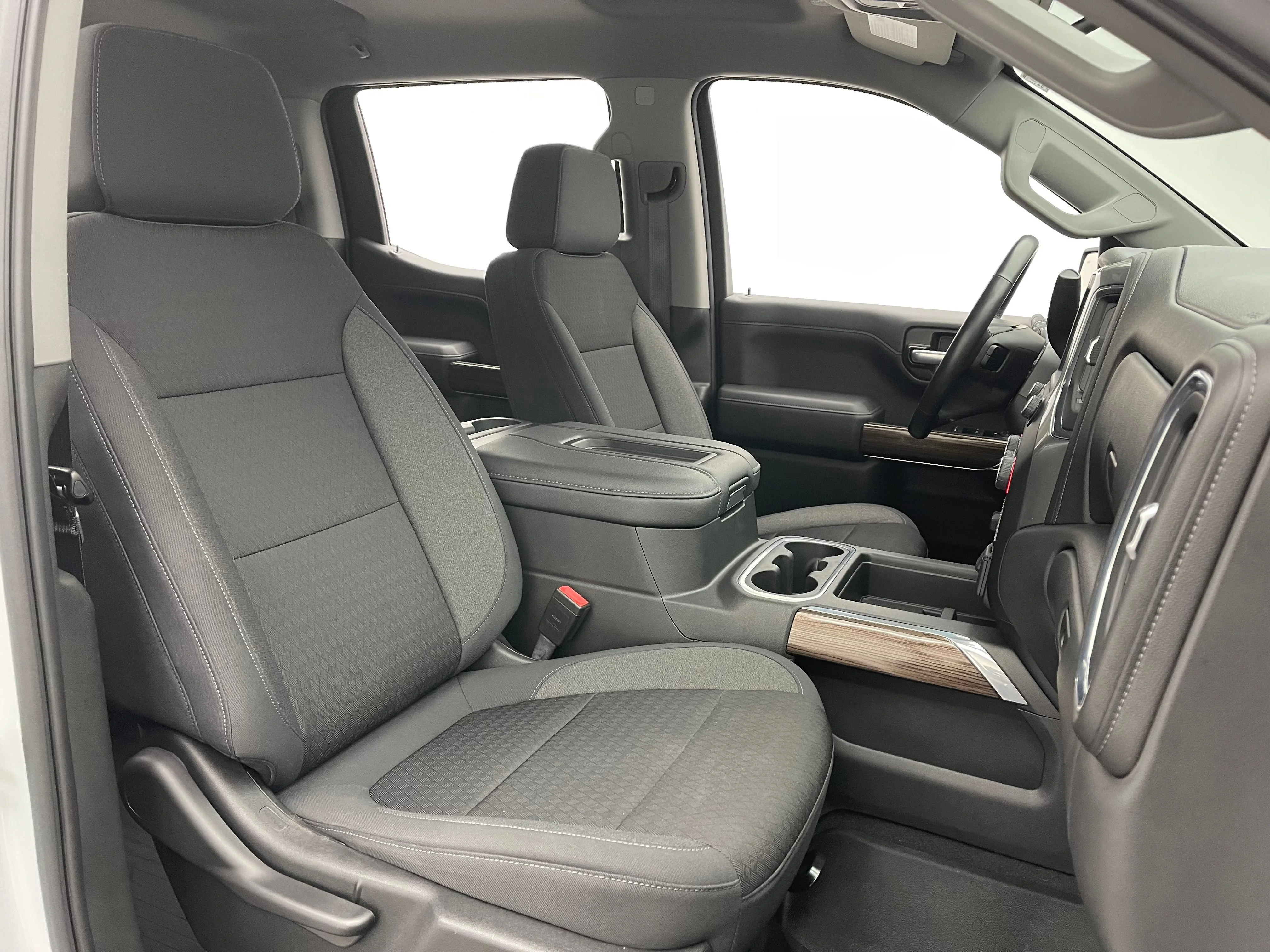 Used 2021 SUMMIT WHITE Chevrolet LT Trail Boss image 32