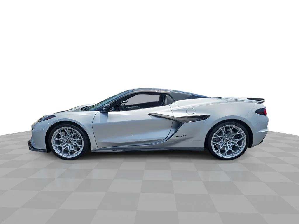New 2027 Blade Silver Metallic Chevrolet 3LZ image 5