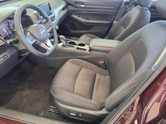 Used 2024 Red Nissan 2.5 SV image 17