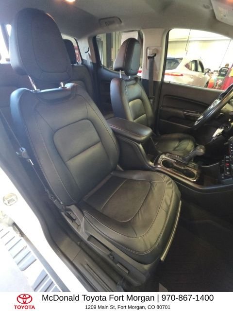 Used 2016 White GMC SLT image 21