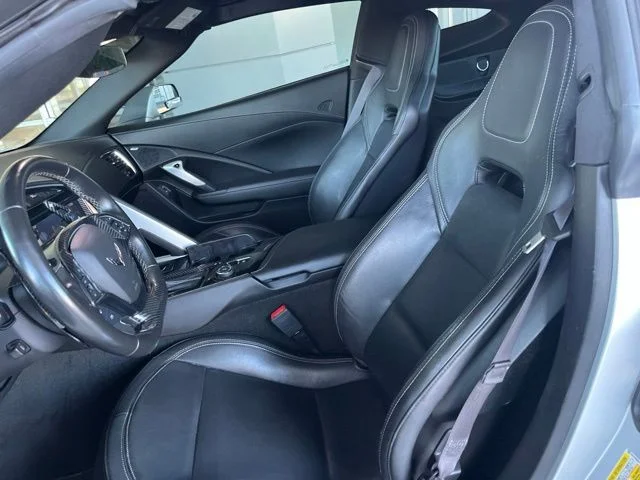 Used 2017 Silver Chevrolet Stingray image 7