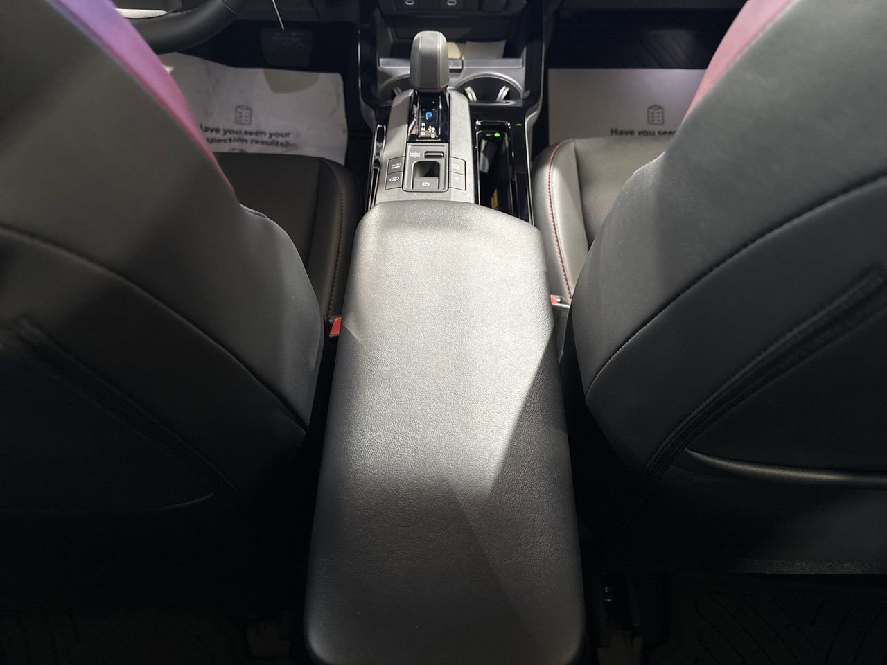 2026 Toyota Prius Plug-in Hybrid XSE - Photo 22