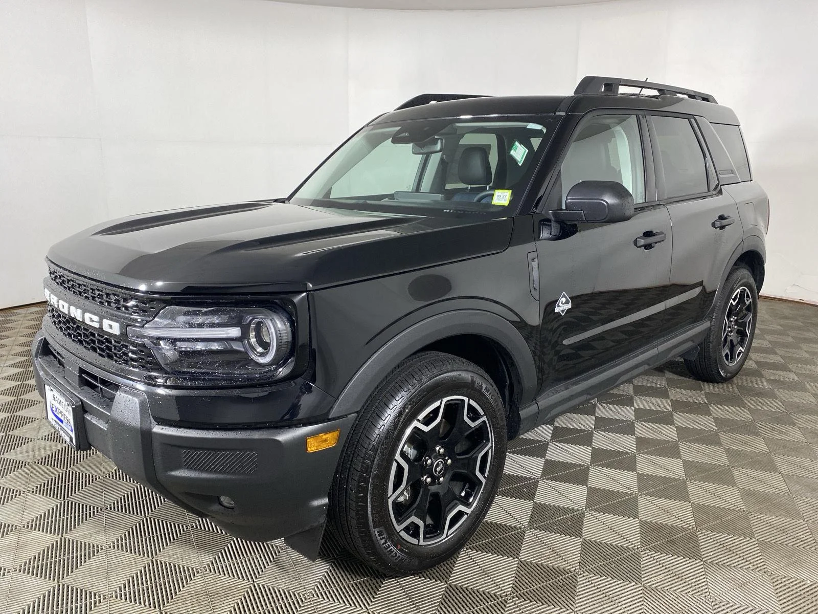 Used 2026 Shadow Black Ford Outer Banks image 26