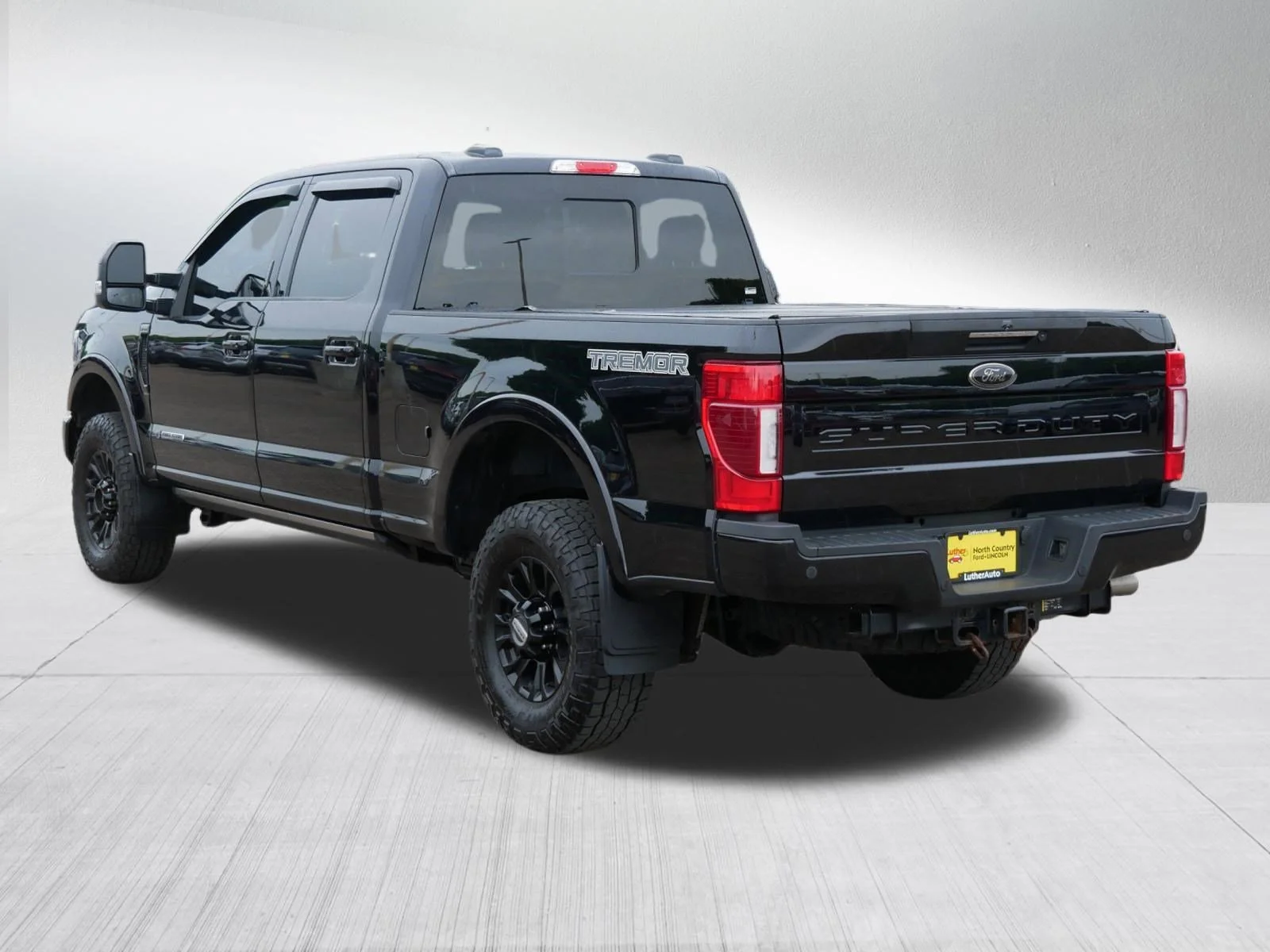 Certified Used 2022 Agate Black Metallic Ford LARIAT image 5