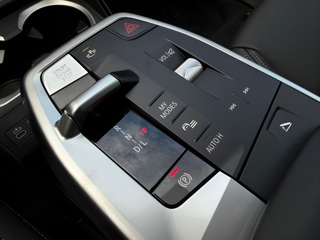 New 2027 Black BMW xDrive28i image 20